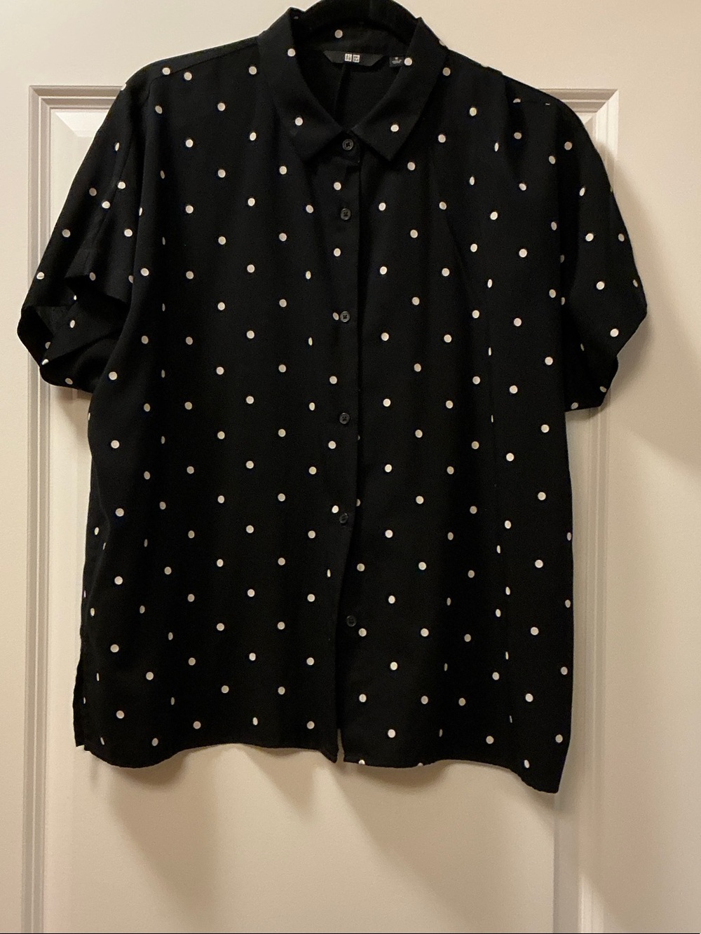 Uniqlo Black Button-Up Shirt with White Polka Dots